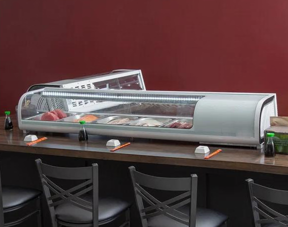 Hvilke faktorer bør du vurdere når du velger et Sushi Vitrineskap?